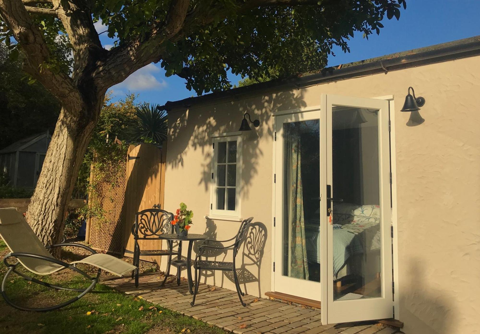 Little Dunmow Corner House Luxury Bnb الغرفة الصورة